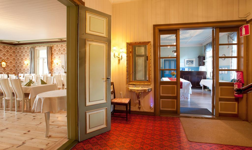 Hotel Loeydoen Kartano Ristiina Zewnętrze zdjęcie